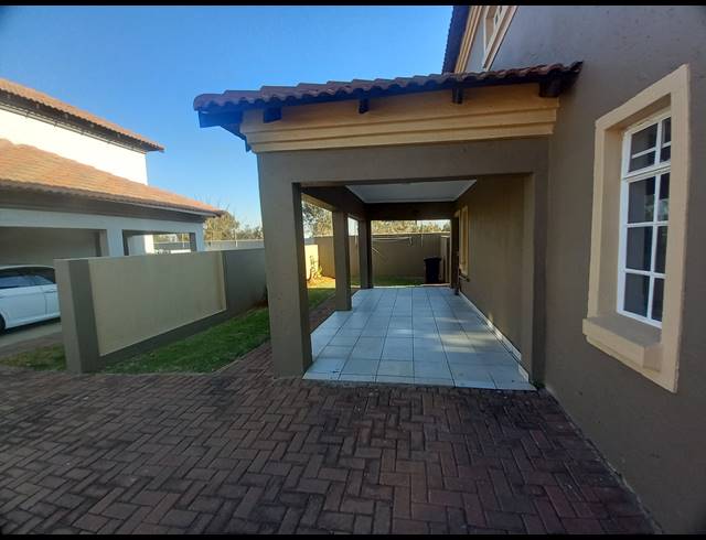 2 BEDROOM FREEHOLD FOR SALE IN BRAKPAN NORTH